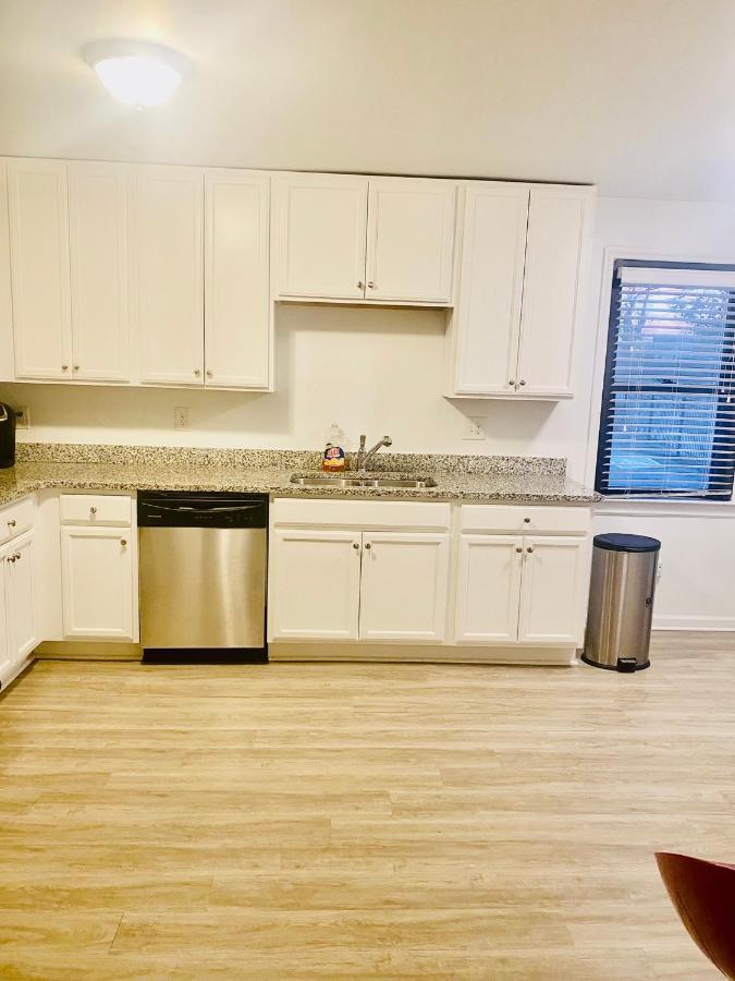 Cozy Condo, Minutes From Broadwy, Sleeps 5 Nashville Luaran gambar