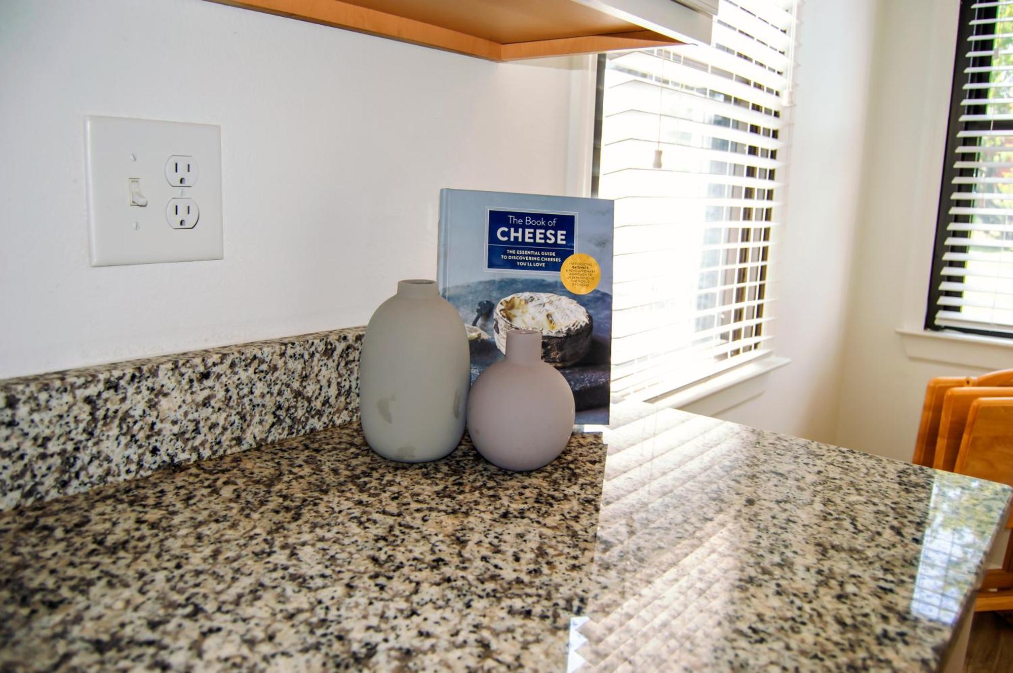 Cozy Condo, Minutes From Broadwy, Sleeps 5 Nashville Luaran gambar
