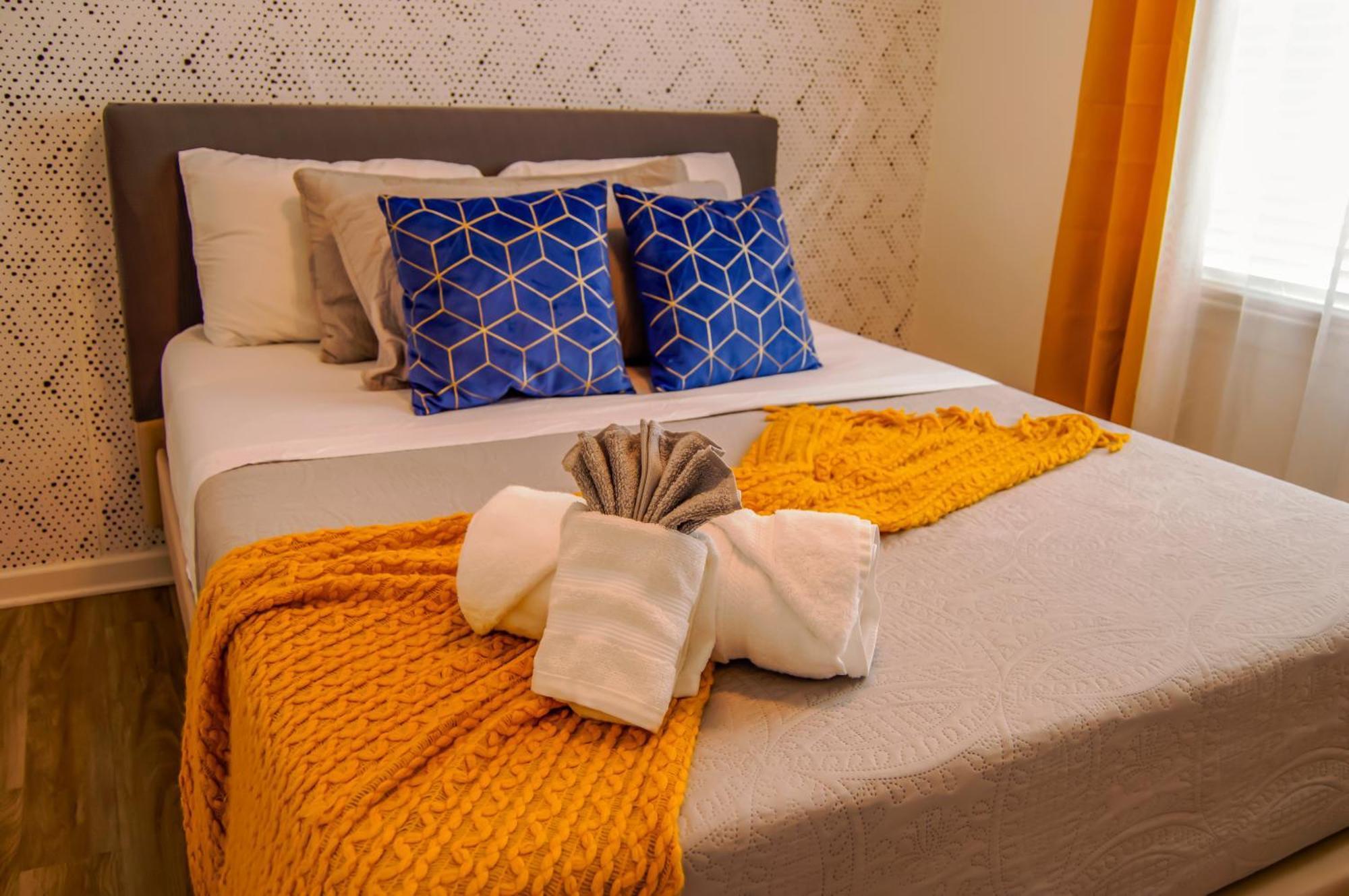 Cozy Condo, Minutes From Broadwy, Sleeps 5 Nashville Luaran gambar